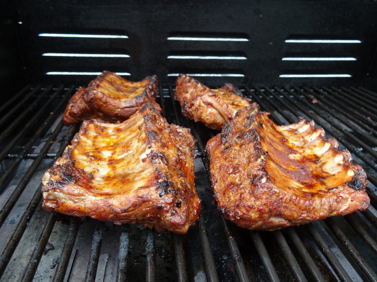 How to Cook Pork on Gas Grill